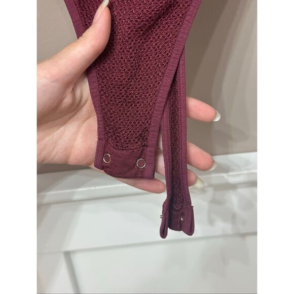 NWOT INTIMATELY FREE PEOPLE Make It A Mock Neck Seamless Long Sleeve Bodysuit XS - Picture 4 of 10